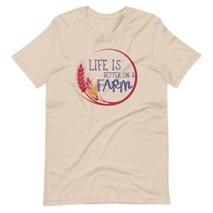 Life on a farm, farm lovers! Unisex t-shirt